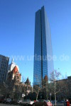 Noch ein Beispiel der gelungenen Verbindung verschiedener Epochen. Die Trinity Church vor dem Hancock Tower