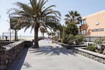 An der Strandpromenade von Playa del Inglés lässt es sich ewig weit laufen.