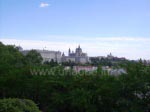 Blick aus der Seilbahn im Casa de Campo auf den Palacio Real und die Catedral Nuestra Seora de La Almudena
