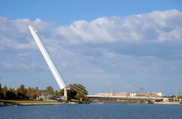 Puente del Alamillo
