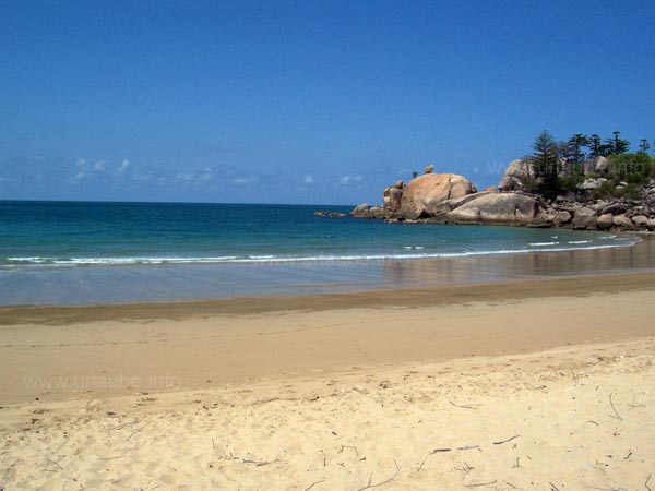 Eine einsame Bucht auf der Insel Balding Bay, menschenleer und nur zu Fu&szlig; erreichbar