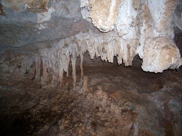 Kalksteinh&ouml;hle