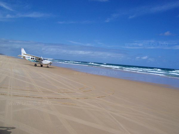 75 Mile Beach als Landebahn der Kleinflugzeuge