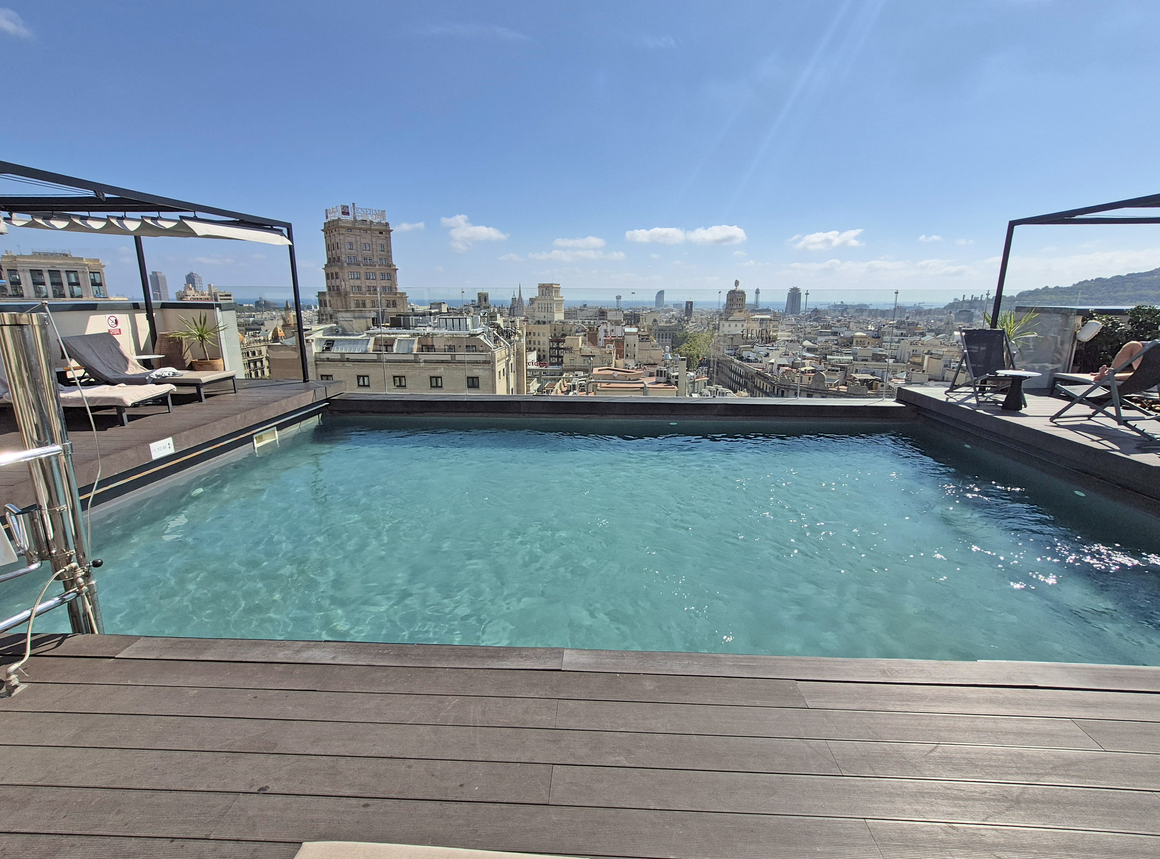 Hotel Calderon