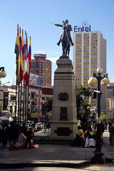 Das Denkmal Simon Bolivars am Prado