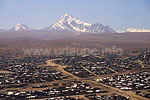 Anflug auf El Alto 4100 m; im Hintergrund der Huayna Potosi 6088 m