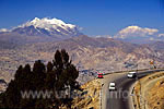 40 km von La Paz entfernt erhebt sich der Illimani.