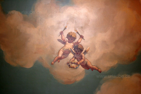 Ein Teil der Deckengem&auml;ldes in der Wang Theatre Lobby