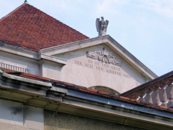 Auch deutsche Weisheiten kann man rund um das Harvard Gel&auml;nde finden.
