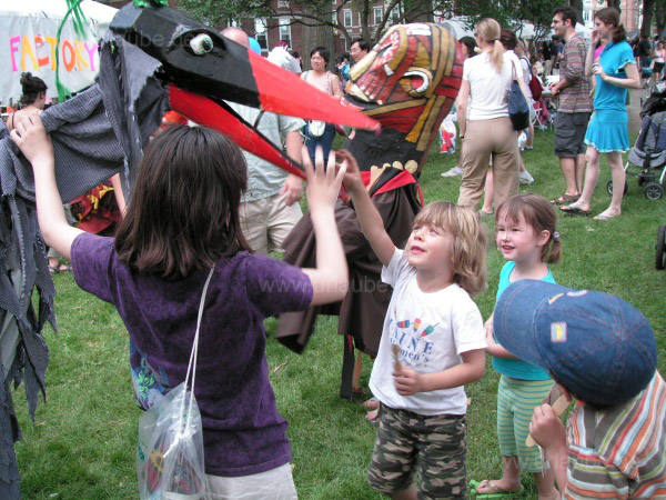 Unterhaltung f&uuml;r die Kids auf dem Charles River Festival