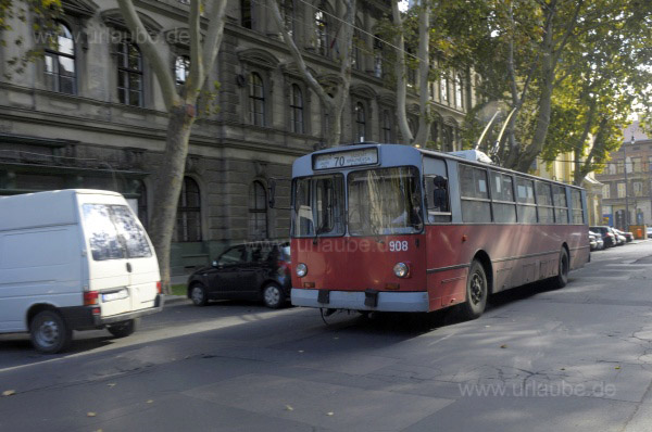 O-Bus in Budapest