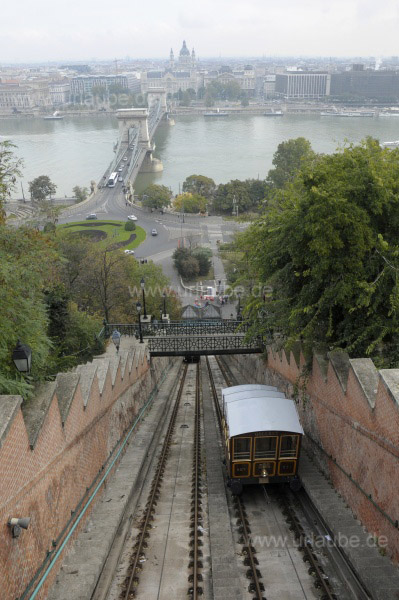 Die Standseilbahn zum Burgberg