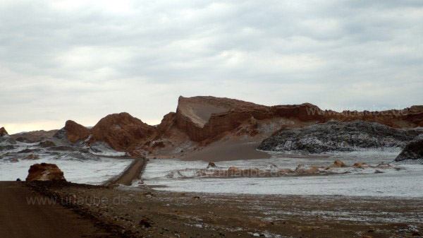 Das von Salz umgebene Valle de la Luna