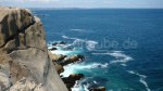 Die Aussicht von den Felsen auf das Meer - es gibt keinen besseren Platz, um zu entspannen und zu träumen