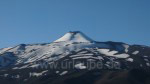 Der schneebedeckte Vulkan Antuco