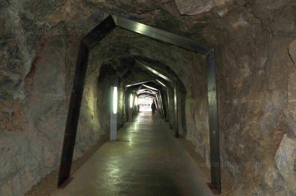 Der Tunnel durch den Berg