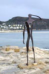 Kunstwerk am Strand von Moraira