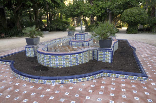 Brunnen im maurischen Stil im Parque Municipal