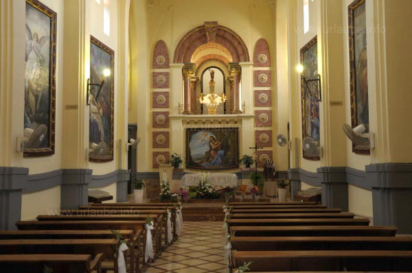 Im Santurio de Santa Maria Magdalena