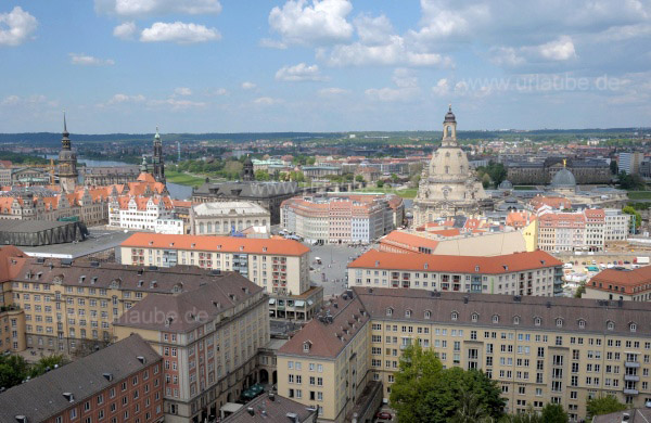 Dresden mit Frauenkirche und Residenzschloss