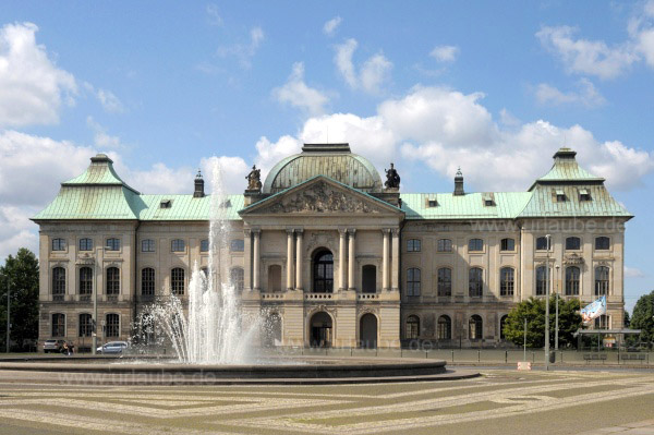 Das Japanische Palais