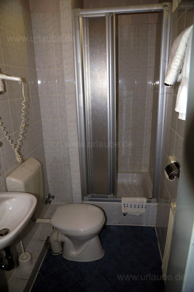 Badezimmer im Hotel Carlton