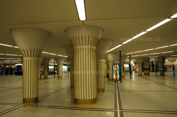 U-Bahnstation am Zoo