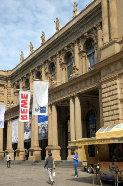 Das Geb&auml;ude der B&ouml;rse