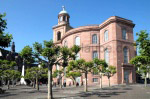 der Paulsplatz mit der Paulskirche