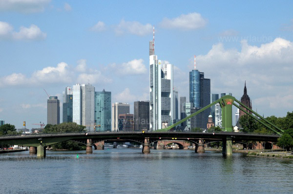 Frankfurt mit der Skyline