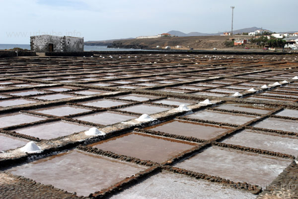 Die Salzgewinnungsanlagen Salinas del Carmen