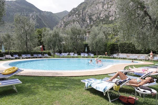 Der obere Pool der Anlage kann eine Oase der Ruhe sein.