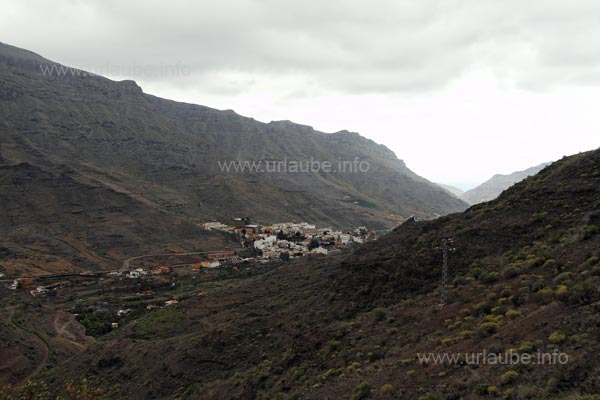 Mog&aacute;n liegt inmitten der Barranco de Mog&aacute;n und ist Verwaltungssitz der s&uuml;dwestlichen Region Gran Canarias.