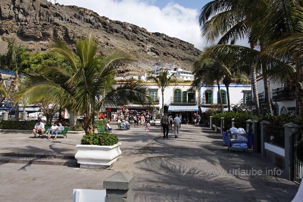 Puerto de Mog&agrave;n hat den Charme des urspr&uuml;nglichen Fischer&ouml;rtchens gr&ouml;&szlig;tenteils bewahren k&ouml;nnen.