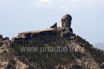 Den Roque Nublo erkennt man von Weitem an seiner einzigartigen knubbeligen Form.