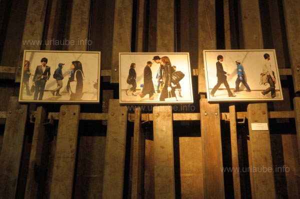 Ausstellung in den Lader&auml;umen