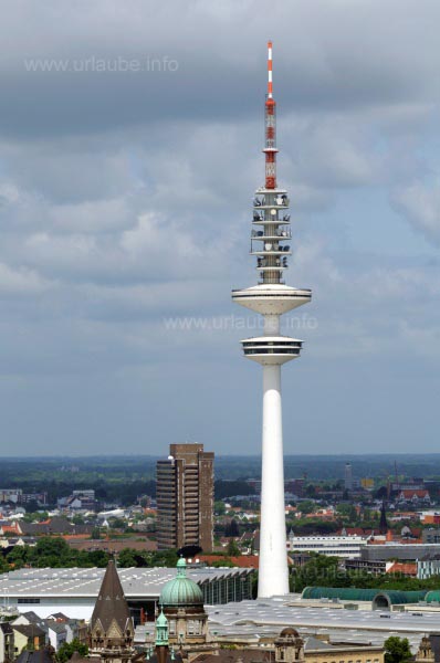 Hamburg mit dem Heinrich-Hertz-Turm