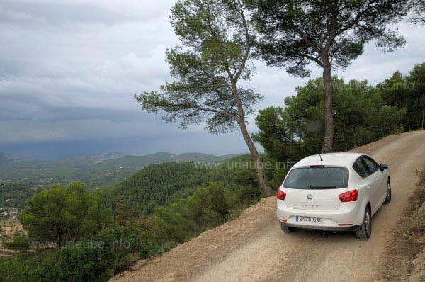 Schotterpiste am Talaia de Sant Josep
