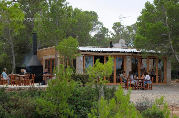 Die Bar bei Punta Roja