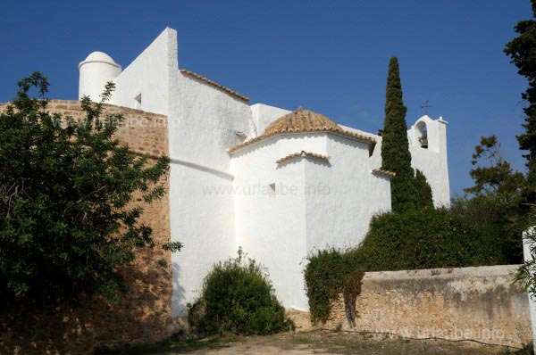 Die Wehrkirche von Santa Eul&agrave;ria