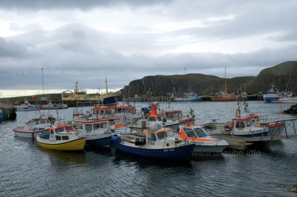 Der Hafen von Stykkish&oacute;lmur