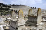 Der muslimische Friedhof, im Hintergrund der Ölberg