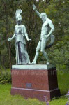 Statuen Athene und Mars im Botanischen Garten