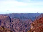 Blick nach Westen auf die Hochebene Paúl da Serra vom Pico de Arieiro aus