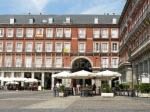 Überall auf der Plaza zu finden: Die Bars und Cafés