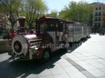 Ein kleiner Touristenzug auf der Plaza Zocodover