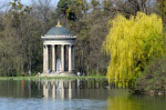 Monopterus im Schlosspark