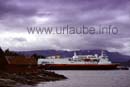 MS Vesteralen im Hafen von Finnsnes