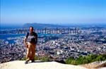 Vue sur la ville complète de Mont Faron