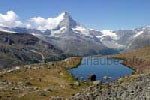 Der 2536 m hoch gelegene Stellisee mit dem Matterhorn im Hintergrund